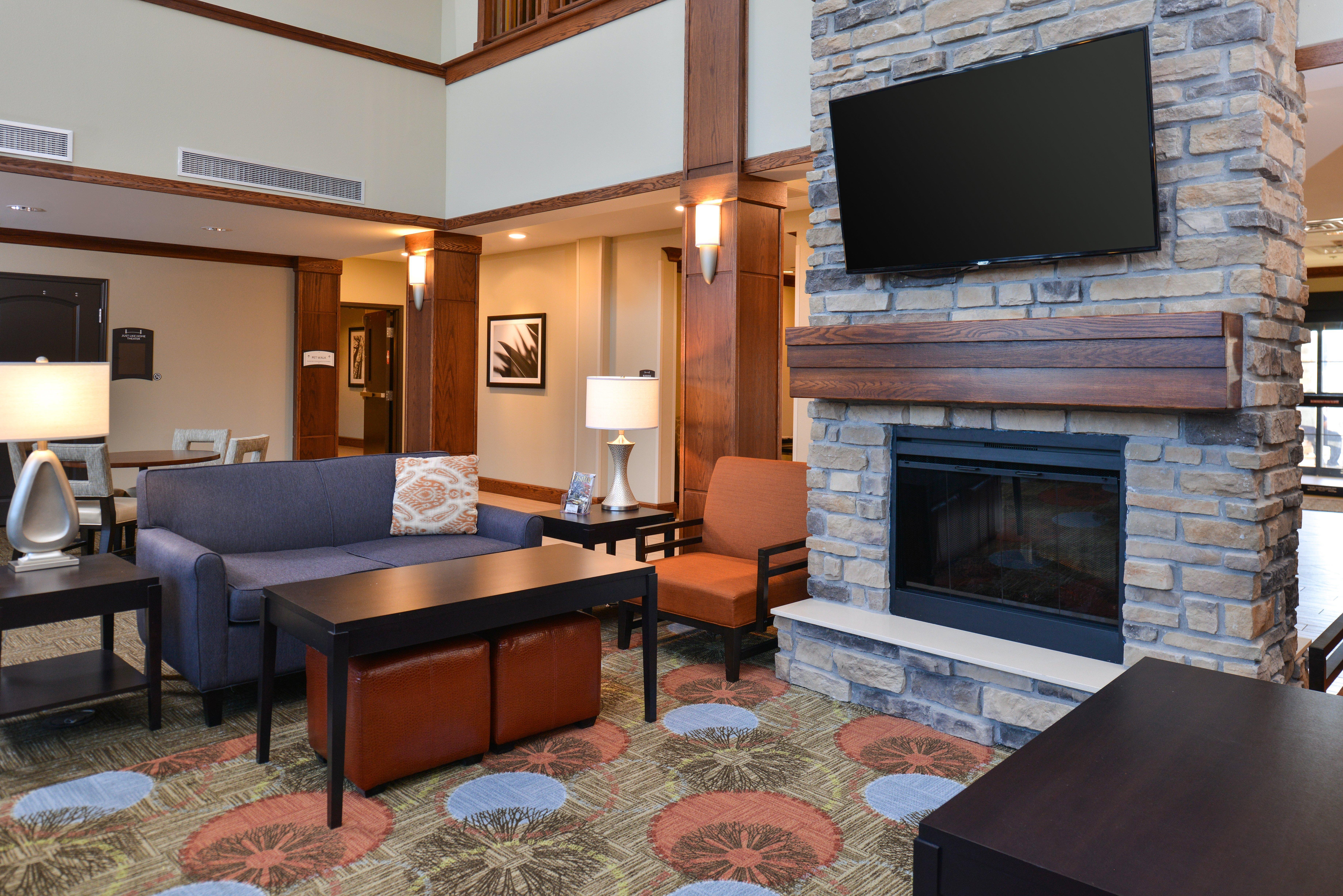 Staybridge Suites Rochester By Ihg Exterior foto
